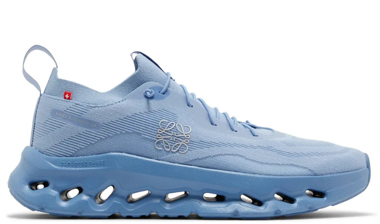 Tênis On x LOEWE Cloudtilt 'Baby Blue'